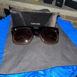 - [ ] Tom ford dark brown sun glasses pink and brown lenses authentic